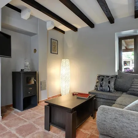 Cozy In Li Njan With Private Pool * Ližnjan