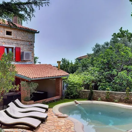 Cozy In Li Njan With Private Pool Dom wakacyjny