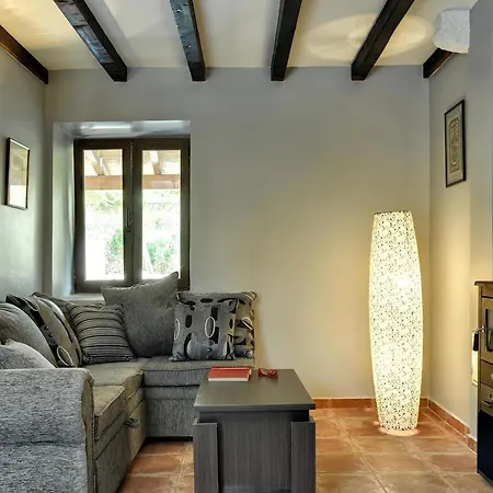 Cozy In Li Njan With Private Pool * Ližnjan